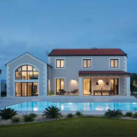 Holiday home Manana Gornji Zemunik