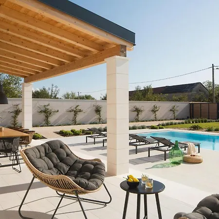 Manana Holiday home *