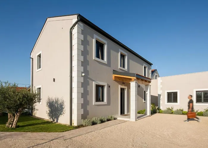 Дом отдыха Manana Gornji Zemunik