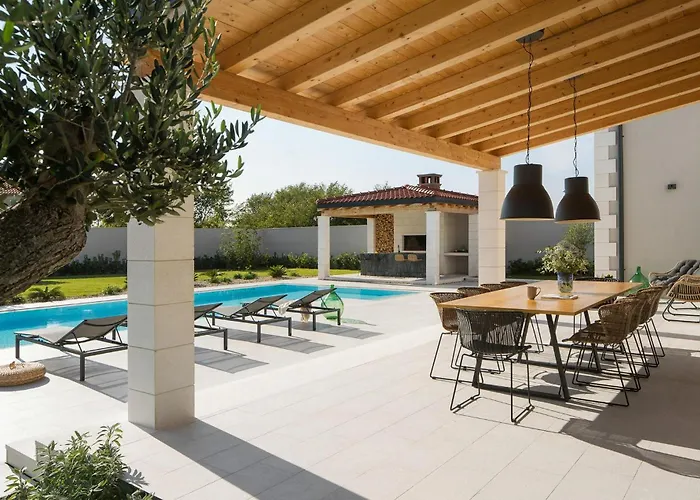 Prázdninový dům Manana Gornji Zemunik